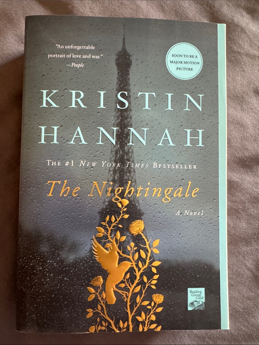 📚 3/$20 The Nightingale - Kristin Hannah books